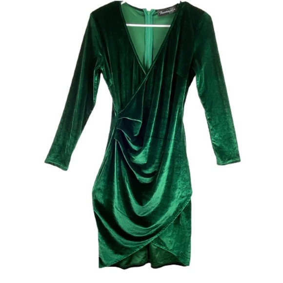 Forrest Green Velvet Wrap
Asymmetrical Dress - Picture 1 of 15